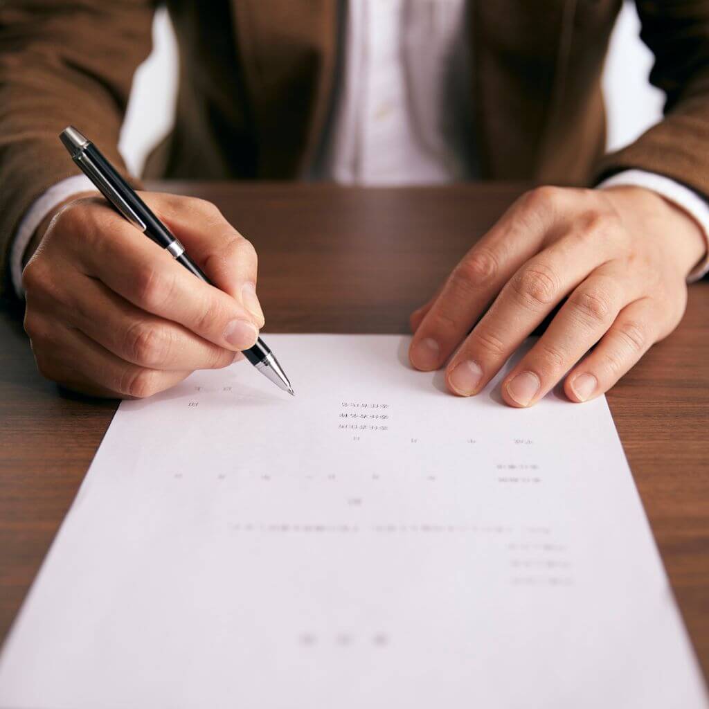 Rozbiórka budynku – pozwolenie, zgłoszenie, a może nic?